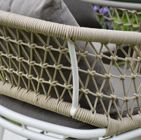 SAC Garden Furniture Deluxe Rope 4 Chairs and Round Table - Image 3